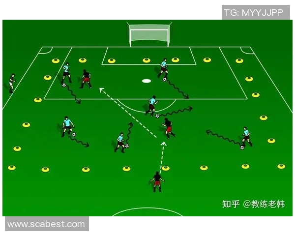 足球明星如何通过力量训练提升肌肉素质与比赛表现的关系探讨