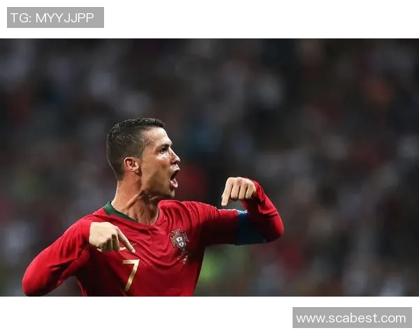 描绘足球传奇C罗的精彩瞬间与辉煌成就之旅