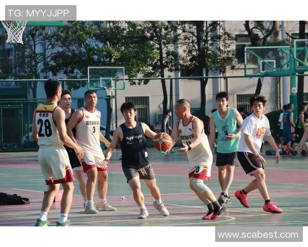 横店明星篮球赛盛况空前星光璀璨的篮球盛宴点燃青春热情 横店明星篮球赛盛况空前星光璀璨的篮球盛宴点燃青春热情